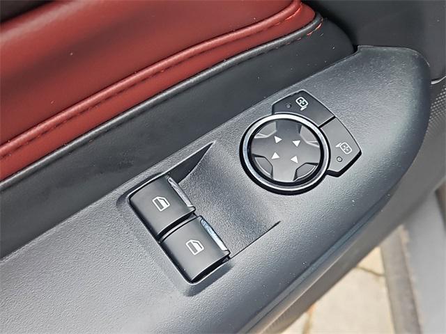 Photo of 2025 Carbonized Gray Metallic Ford Mustang