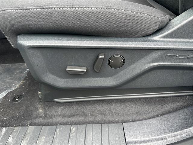 Photo of 2025 Oxford White Ford F-150