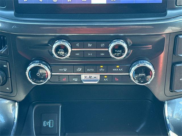 Photo of 2022 Space White Metallic Ford F-150