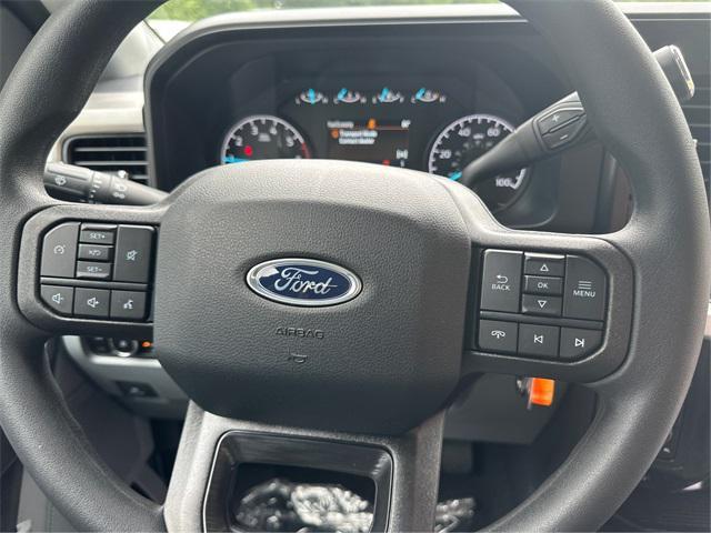 Photo of 2025 Agate Black Metallic Ford F-350
