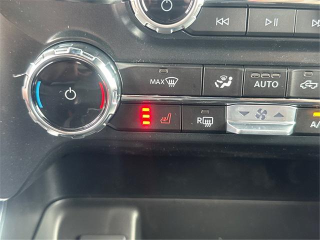 Photo of 2025 Oxford White Ford F-150