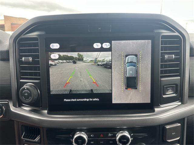 Photo of 2025 Oxford White Ford F-150