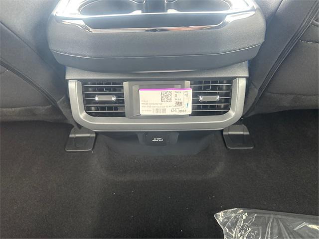 Photo of 2025 Oxford White Ford F-150
