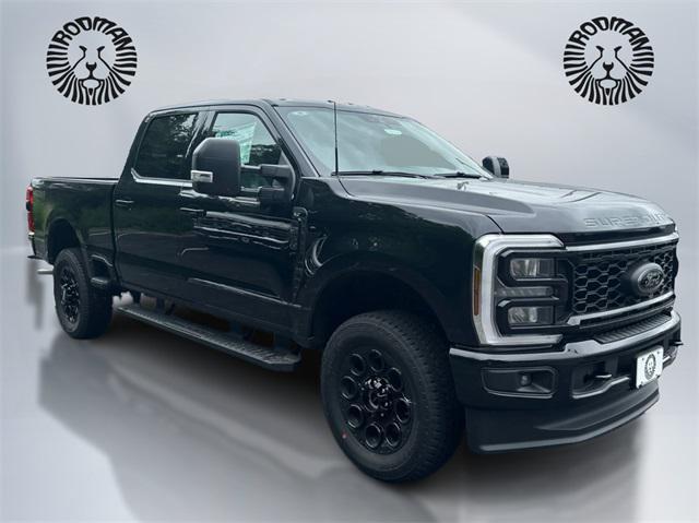 Photo of 2025 Agate Black Metallic Ford F-350