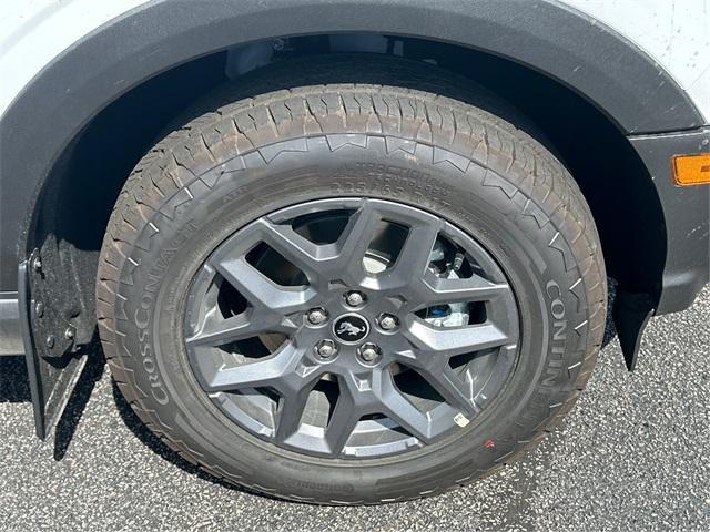 Photo of 2025 Oxford White Ford Bronco Sport