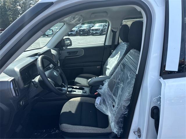Photo of 2025 Oxford White Ford Bronco Sport