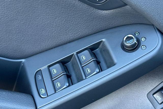 Photo of 2012 Monsoon Gray Metallic Audi A4
