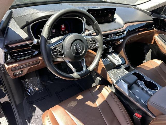 Photo of 2024 Majestic Black Pearl Acura MDX