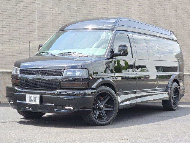 2023 Chevrolet Express 2500
