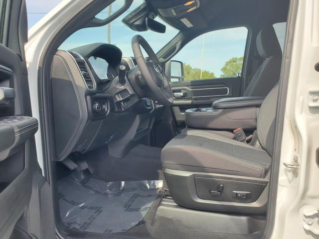 Photo of 2025 Bright White Clearcoat RAM 2500