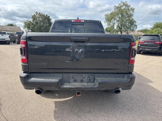 Photo of 2023 Diamond Black Crystal Pearlcoat RAM 1500