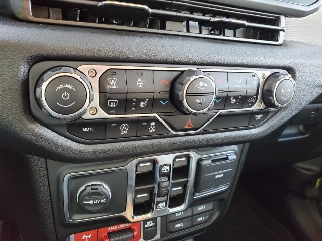 Photo of 2025 Mojito Clearcoat Jeep Wrangler