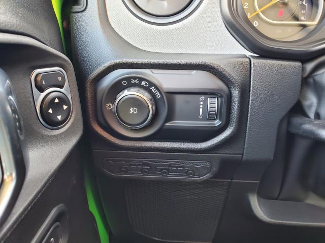 Photo of 2025 Mojito Clearcoat Jeep Wrangler
