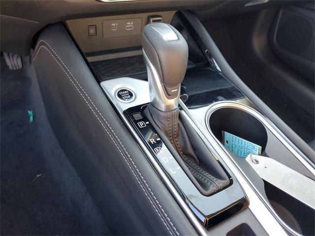 Photo of 2025 White Pearl Nissan Altima