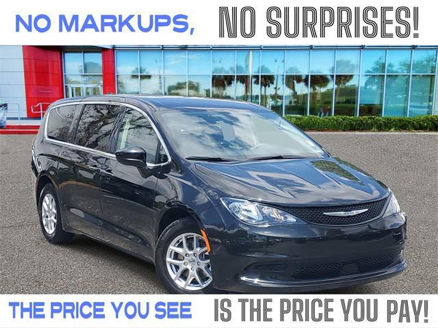 2022 Chrysler Voyager