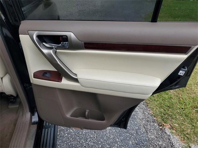 Photo of 2018 Onyx Black Lexus GX 460