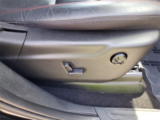 Photo of 2024 DB Black Crystal Clearcoat Dodge Durango