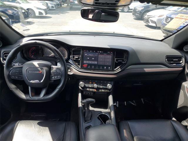 Photo of 2024 DB Black Crystal Clearcoat Dodge Durango