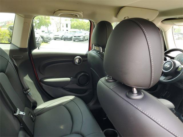 Photo of 2022 Chili Red MINI Hardtop