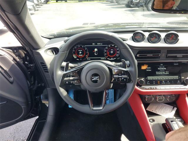 Photo of 2025 Black Diamond Pearl Nissan Z
