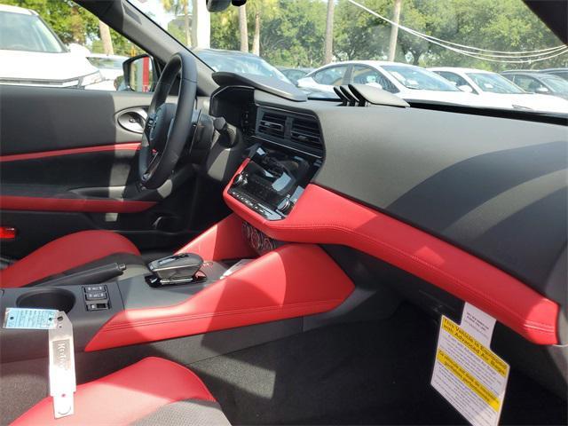 Photo of 2025 Black Diamond Pearl Nissan Z
