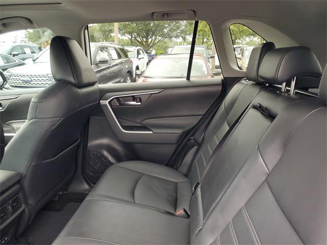 Photo of 2022 Blizzard Pearl Toyota RAV4