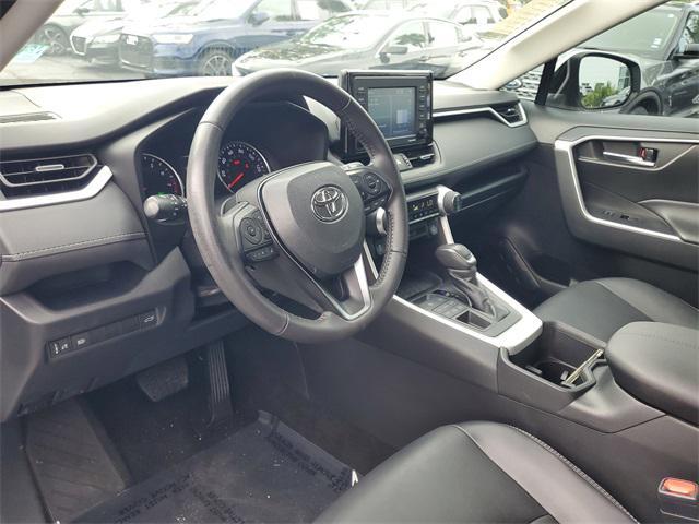 Photo of 2022 Blizzard Pearl Toyota RAV4