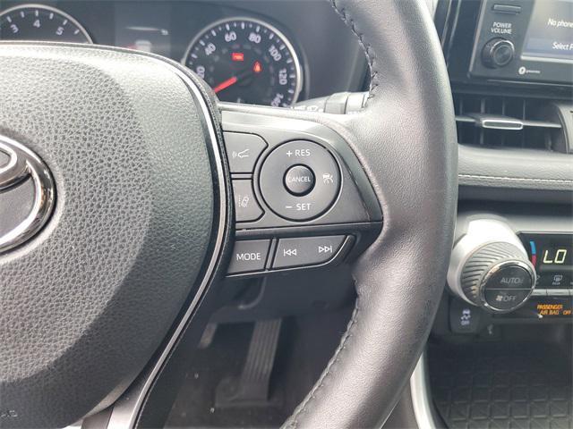 Photo of 2022 Blizzard Pearl Toyota RAV4