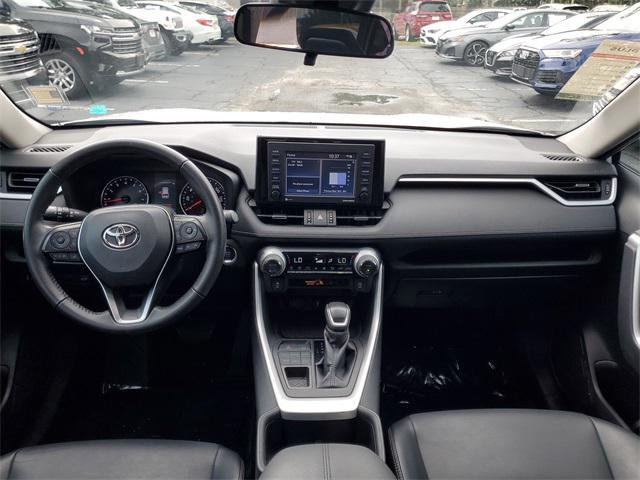 Photo of 2022 Blizzard Pearl Toyota RAV4