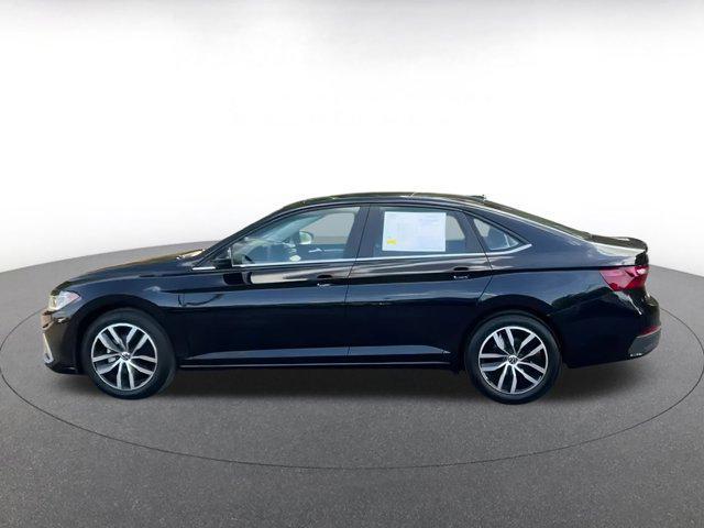 Photo of 2025 Deep Black Pearl Volkswagen Jetta