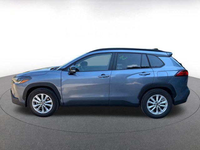 Photo of 2025 Blue Crush Metallic Toyota Corolla Cross