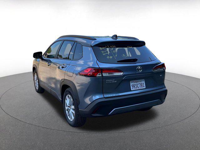 Photo of 2025 Blue Crush Metallic Toyota Corolla Cross