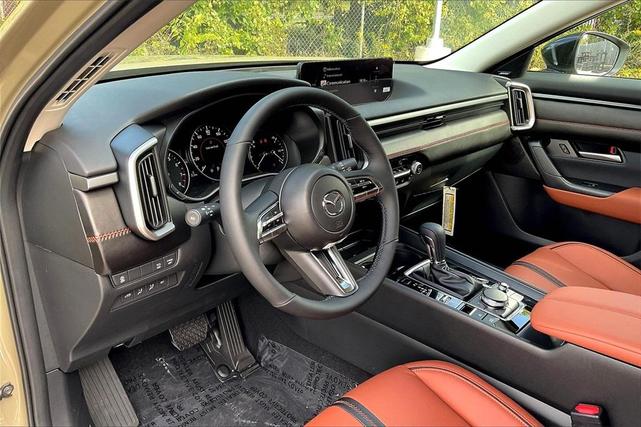 Photo of 2025 Zircon Sand Metallic Mazda CX-50