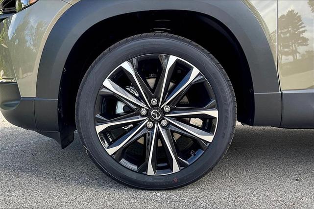 Photo of 2025 Zircon Sand Metallic Mazda CX-50