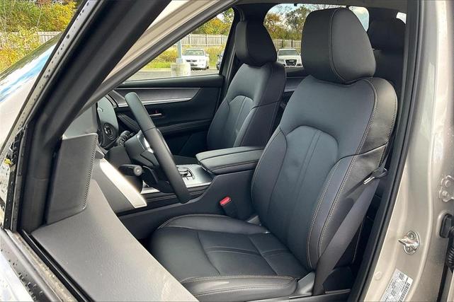 Photo of 2025 Platinum Mazda CX-90 PHEV