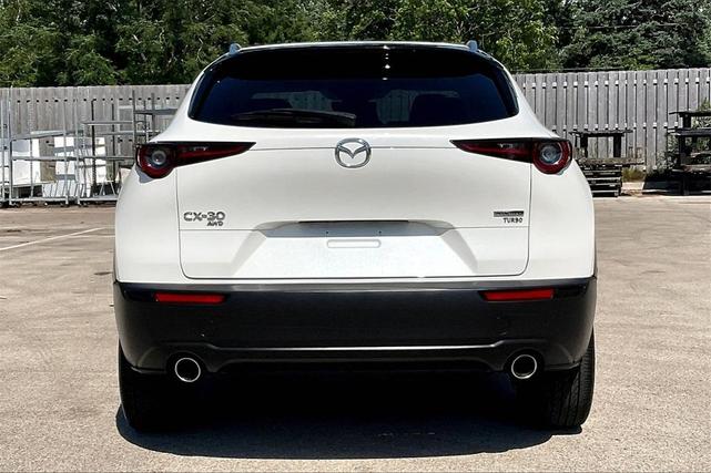 Photo of 2022 Snowflake White Pearl Mazda CX-30