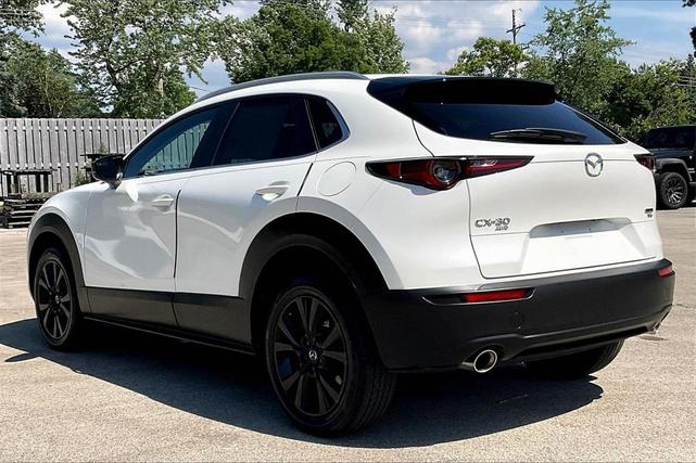 Photo of 2022 Snowflake White Pearl Mazda CX-30