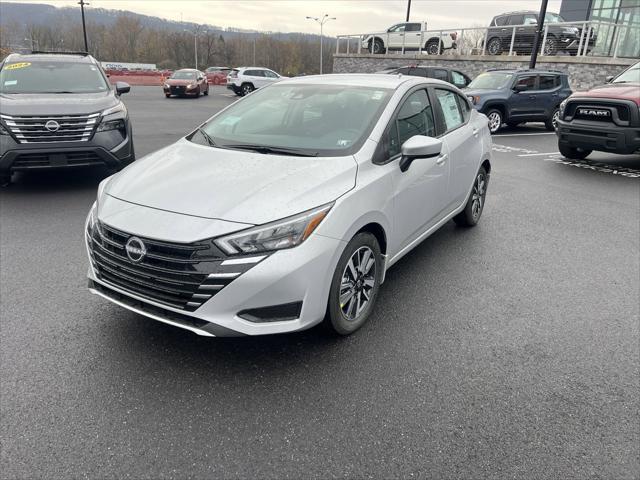 Photo of 2025 Brilliant Silver Metallic Nissan Versa