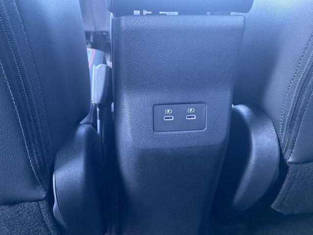 Photo of 2025 Deep Blue Pearl Nissan Kicks