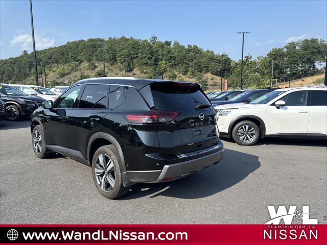 Photo of 2024 Super Black Nissan Rogue