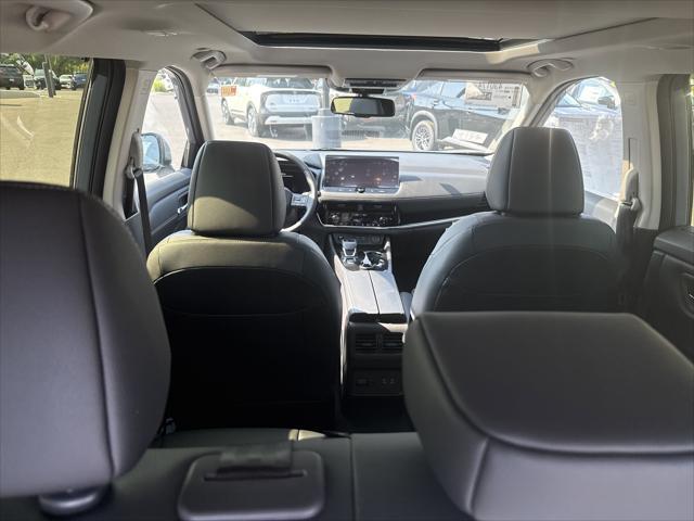 Photo of 2025 Boulder Gray Pearl Nissan Rogue