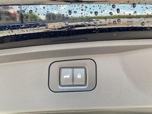 Photo of 2025 Super Black Nissan Armada