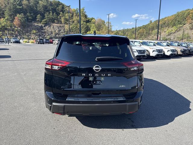 Photo of 2026 Super Black Nissan Rogue