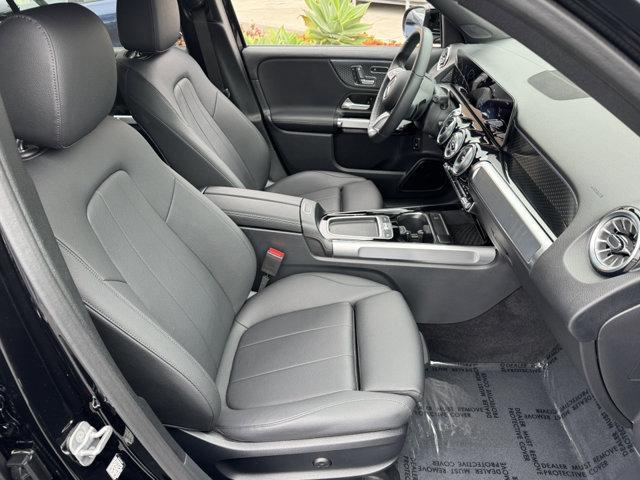 Photo of 2025 Black Mercedes-Benz GLB 250