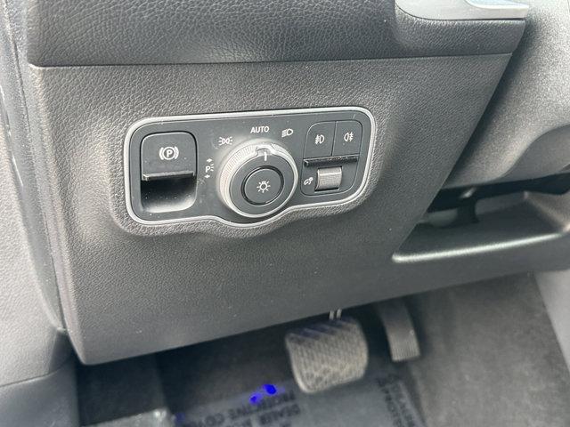 Photo of 2025 Black Mercedes-Benz GLB 250