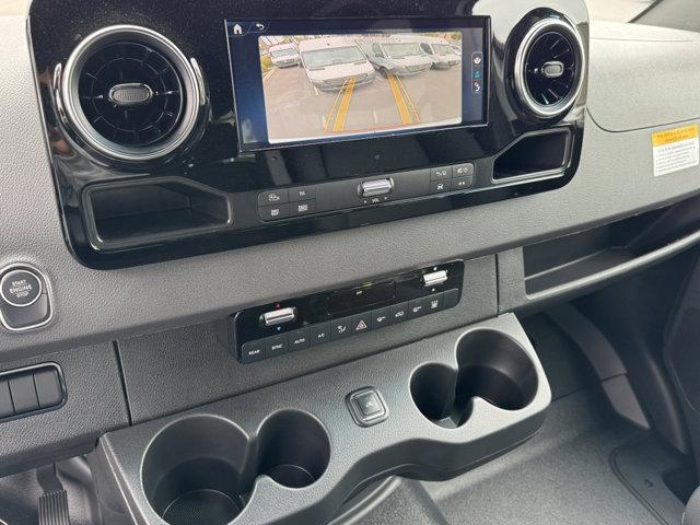Photo of 2025 White Mercedes-Benz Sprinter 2500
