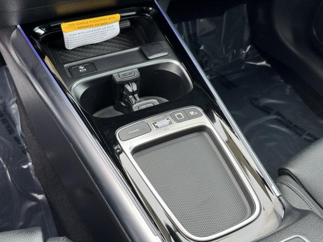 Photo of 2025 Black Mercedes-Benz GLA 250
