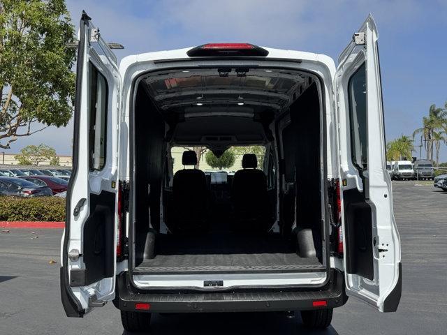 Photo of 2023 Oxford White Ford Transit-350