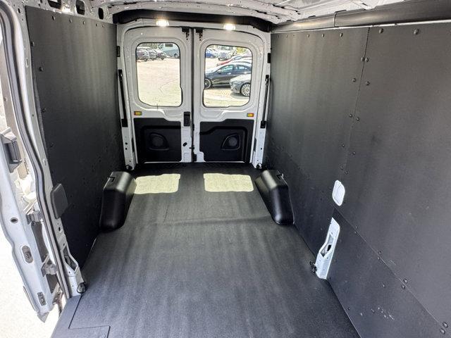 Photo of 2023 Oxford White Ford Transit-350
