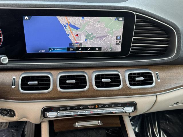 Photo of 2023 White Mercedes-Benz GLE 350